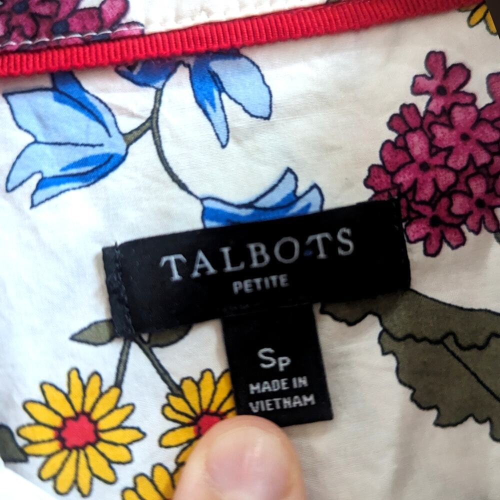 Talbots Button Down Shirt Women's Sz 2P AOP Floral - Picture 3 of 8